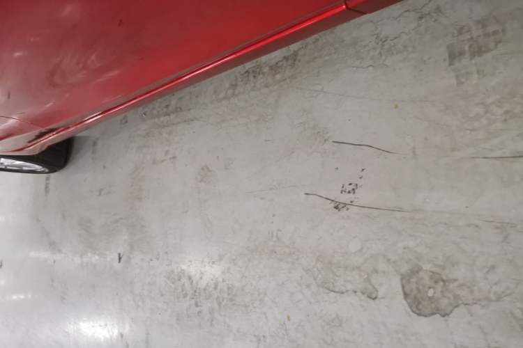 Used Mazda Mazda 3 Axela 2014 Hatchback 1.5L Automatic Luxury Model