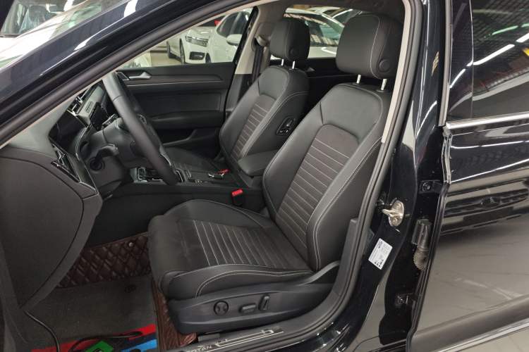 Used Volkswagen Magotan 2020 330TSI DSG Luxury Edition