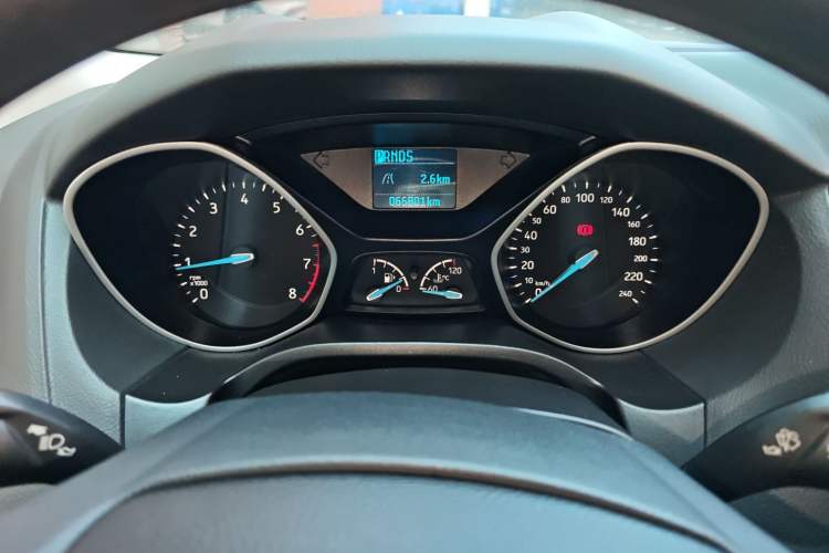 Used Ford Focus 2018 Sedan Classic 1.6L Automatic Comfort Plus Smart Drive Version
