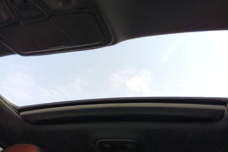 Used Geely Auto Emgrand 2016 Hatchback RS 1.5L Manual - Upward Edition
