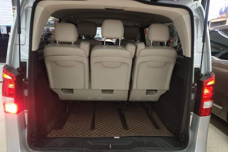 Used Mercedes-Benz Vito 2016 2.0T Business Edition
