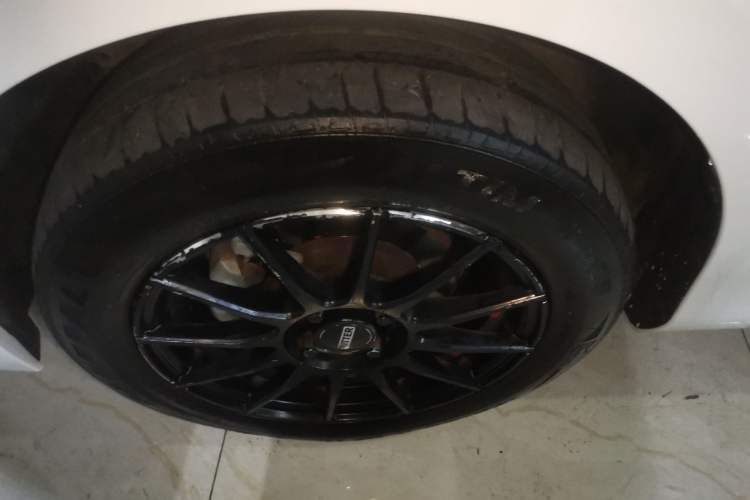 Used Toyota YARiS L 2015 1.5E Automatic Charm Edition