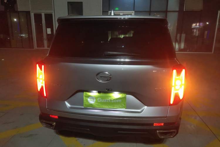 Used GAC Trumpchi GS8 2022 Linghang Series 2.0 TGDI Two-Wheel-Drive Luxury Smart Connectivity Version (7 Seats)