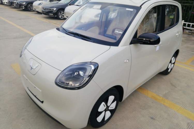 Used Wuling Hongguang MINIEV 2025 Four-Door Version Advanced Edition