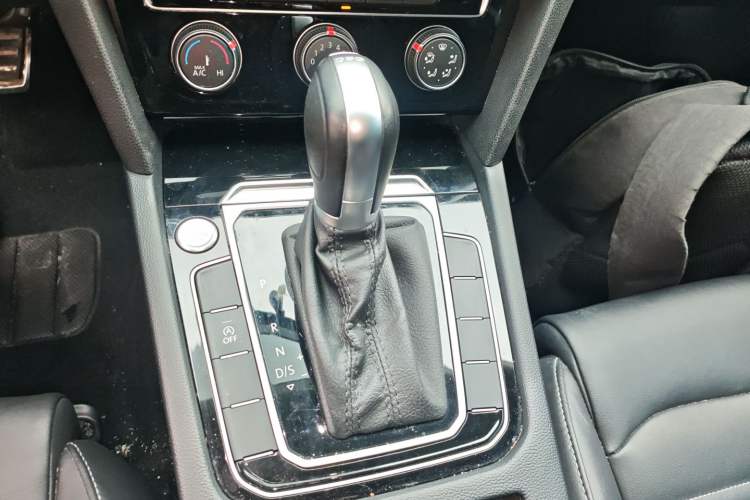 Used Volkswagen Magotan 2023 2 Million Units Limited-Edition 280TSI DSG Comfort Version
