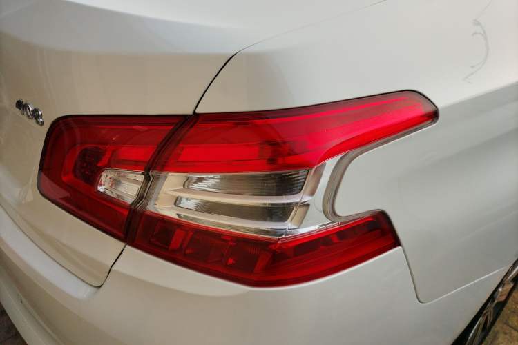 Used Peugeot 408 2014 1.8L Automatic Luxury Edition