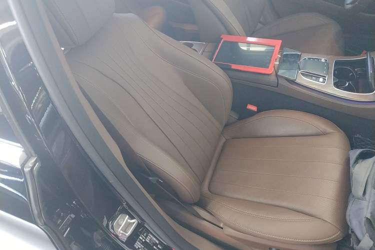 Used Mercedes-Benz E-Class 2019 Facelifted E 300 L Stylish Version
