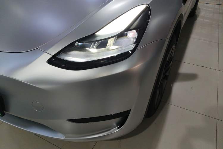 Used Tesla Model Y 2024 Rear-Wheel-Drive Version
