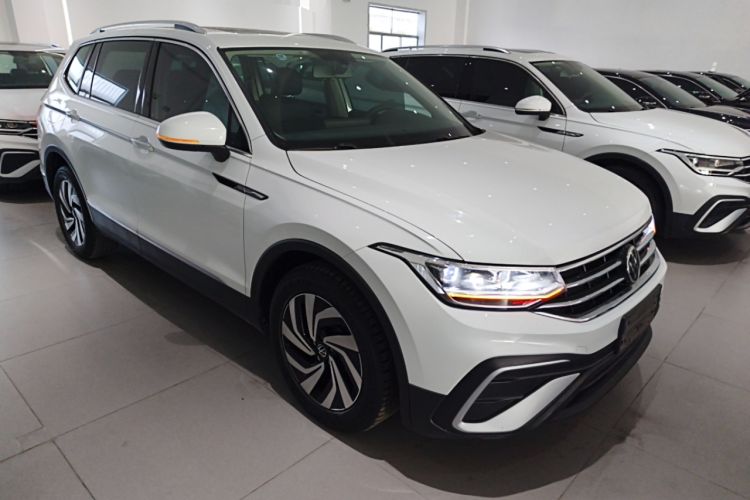 Used Volkswagen Tiguan L 2024 300TSI Automatic Two-Wheel Drive Smart Edition