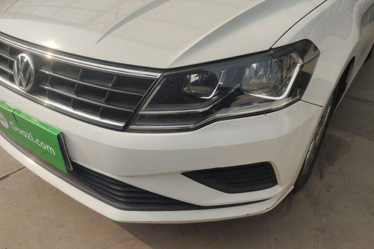 Used Volkswagen Jetta 2017 1.4L Manual Fashion Edition