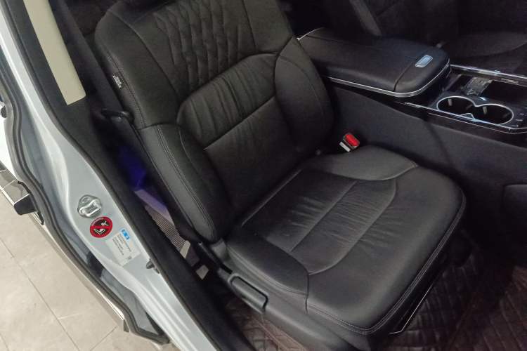 Used Honda Elysion 2024 2.0L eHEV Luxury Edition
