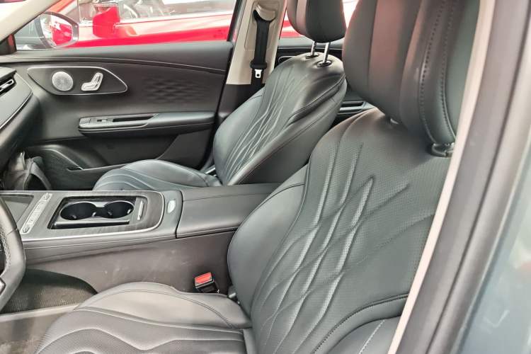 Used Chery Fengyun A8L 2025 1.5 TGDI 145 km Luxury Version
