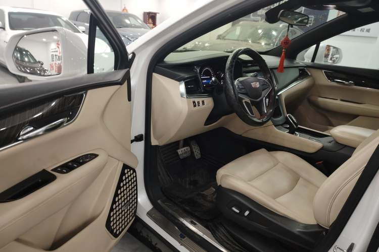 Used Cadillac XT5 2016 25T Tech Edition
