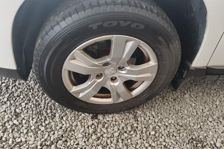 Used Peugeot 2008 2014 1.6L Manual Trend Edition