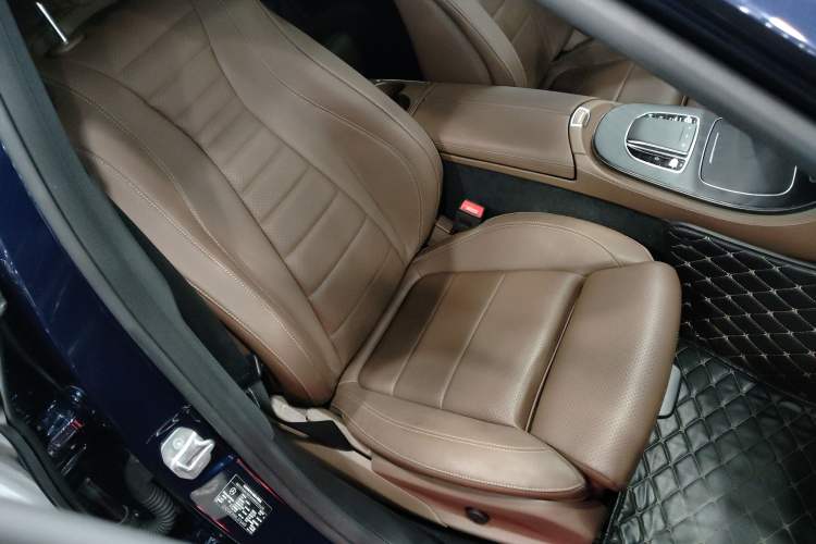 Used Mercedes-Benz E-Class 2019 E 200 L Sport Edition
