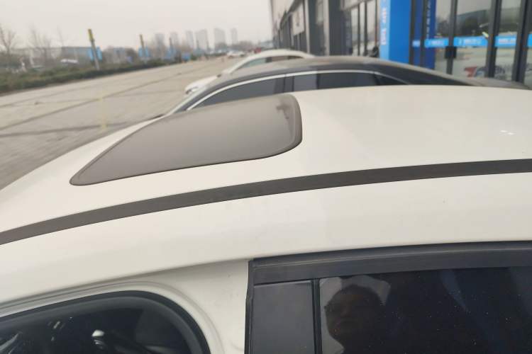 Used Ford Focus 2017 Sedan 1.6L Automatic Fashion Edition Smart Drive Version
