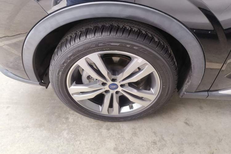 Used Ford Equator Sport 2023 EcoBoost 170 Premier Edition
