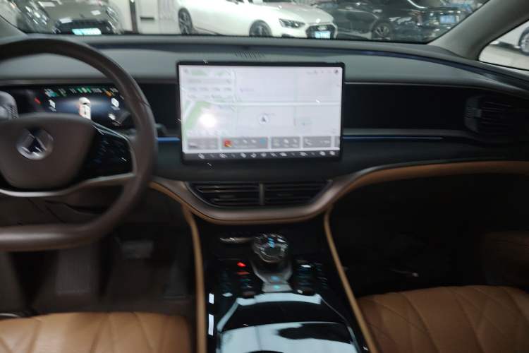 Used Denza D9 2022 DM-i 970 Four-Wheel Drive Flagship Model