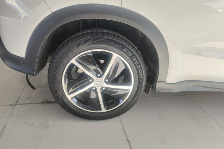 Used Honda Vezel 2020 1.5L CVT Pioneer Edition
