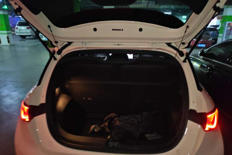 Used BYD Dolphin 2023 420 km Fashion Edition
