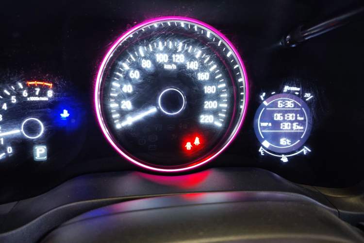 Used Honda Vezel 2020 220 TURBO CVT Elite Edition
