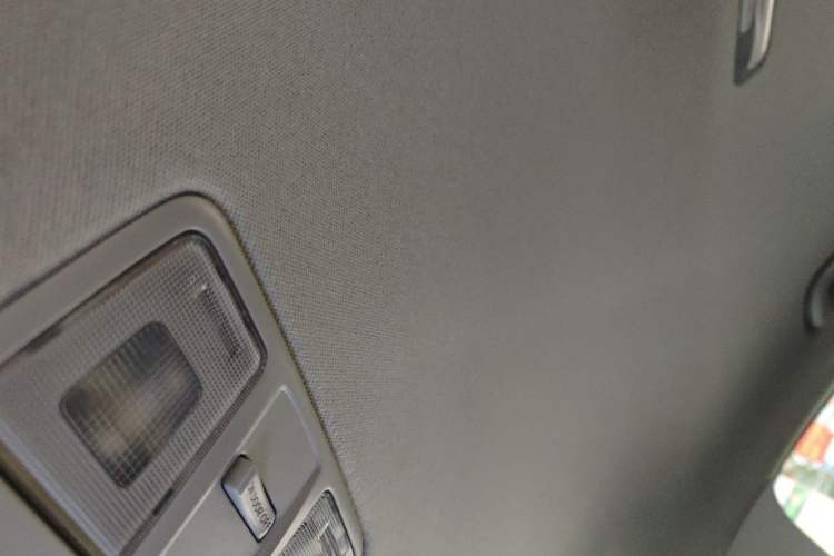 Used Hyundai Elantra 2016 1.6L Automatic Smart Version
