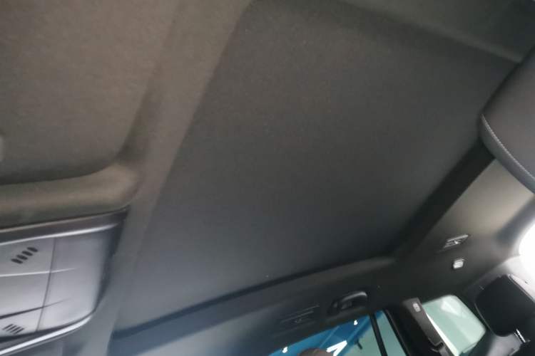 Used Cadillac XT6 2022 2.0T Six-Seater Four-Wheel Drive Luxury Version