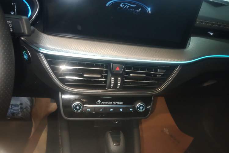 Used Ford Focus 2022 Sedan EcoBoost 180 Automatic Performance Edition
