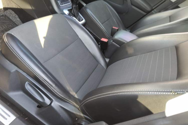 Used Volkswagen Tiguan 2016 280TSI Automatic Two-Wheel-Drive Silk Road Style Edition
