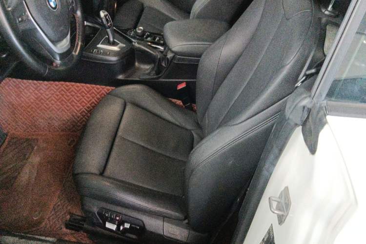 Used BMW 2 Series 2019 225i Convertible Coupe Sports Design Package
