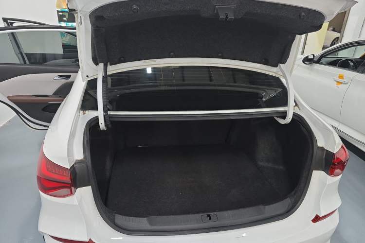 Used Chevrolet Monza 2023 1.5L Dual-Clutch Enjoyment Edition
