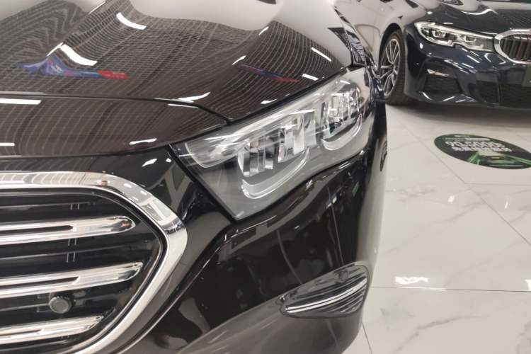 Used Mercedes-Benz E-Class 2025-Year Facelift E 260 L