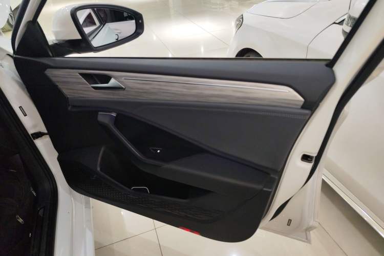 Used Volkswagen Sagitar 2023 280TSI DSG Excellence Plus Edition
