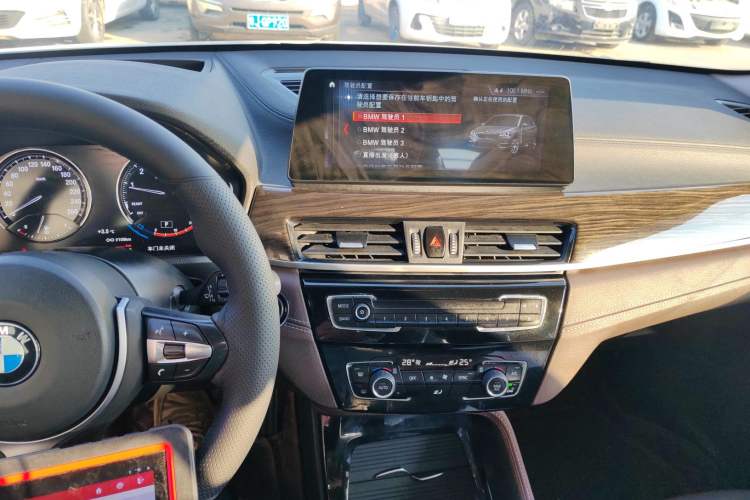 Used BMW X1 2020 xDrive25Li Luxury Edition
