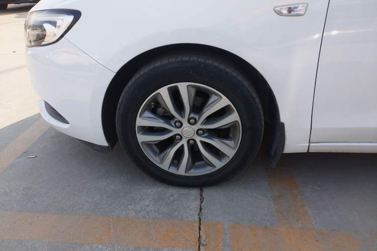 Used Buick GT 2018 18T Automatic Elite Model
