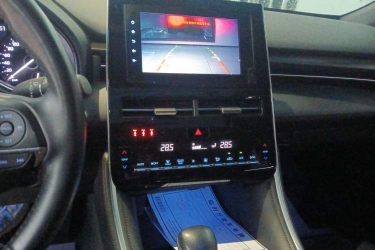 Used Toyota Avalon 2023 2.0L Premium Edition
