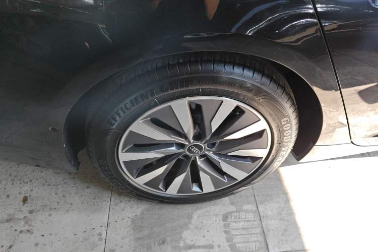 TDK.VehicleDetails.img