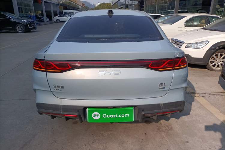 Used BYD Qin L 2025 DM-i Smart Drive 120KM Superior Model
