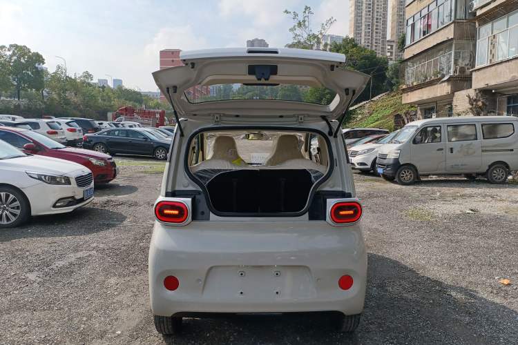 Used Wuling Hongguang MINIEV 2024 3rd Generation 215km Youth Edition
