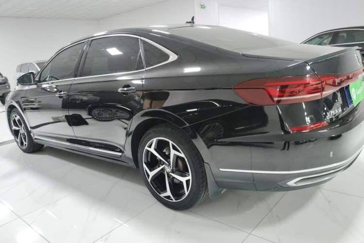 Used Volkswagen Passat 2024 380TSI Starry Elite Edition
