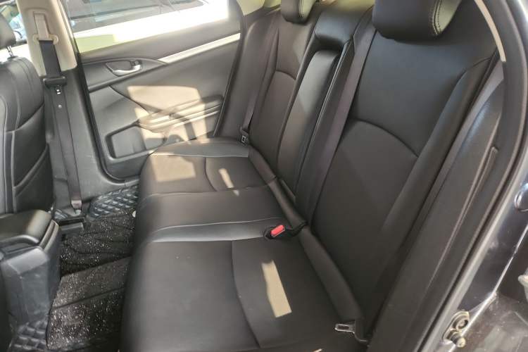 Used Honda Civic 2016 220TURBO Manual Luxury Edition