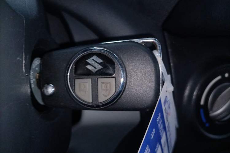 Used Suzuki Alto 2013 1.0L Automatic Luxury Model
