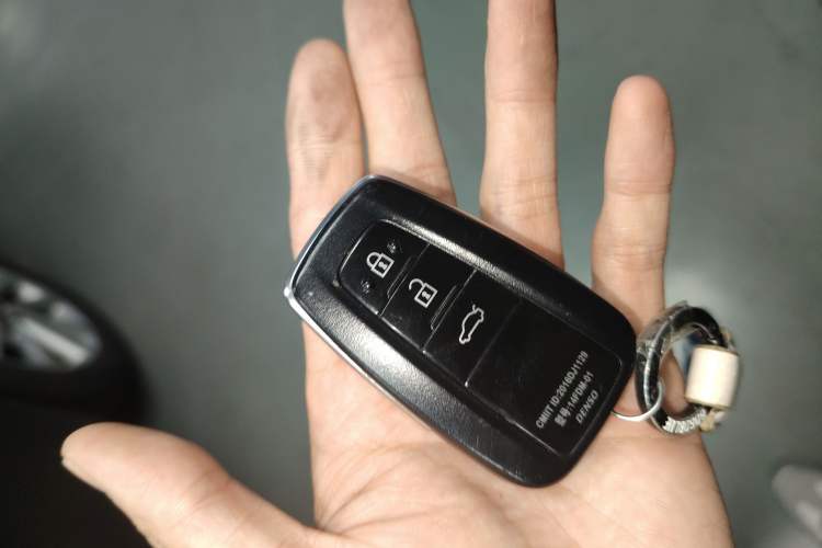 Used Toyota Camry 2021 2.0G Luxury Edition