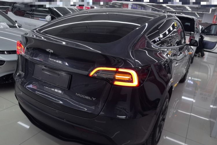 Used Tesla Model Y 2024 Rear-Wheel-Drive Version