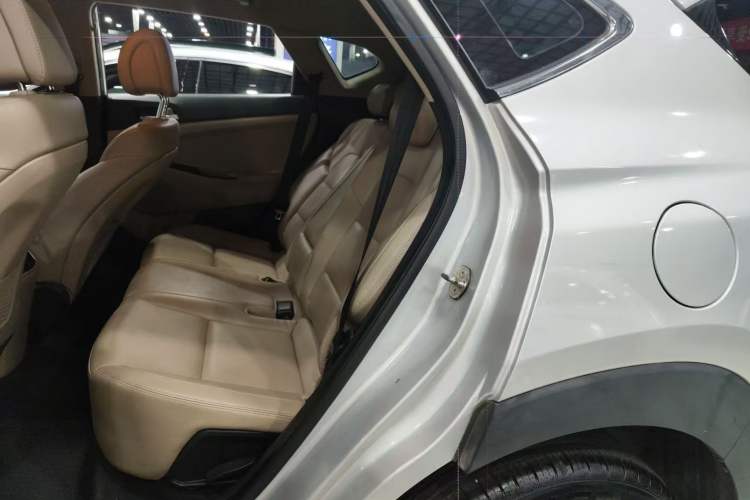 Used Hyundai Tucson 2015 1.6T Dual-Clutch Two-Wheel-Drive Smart Model