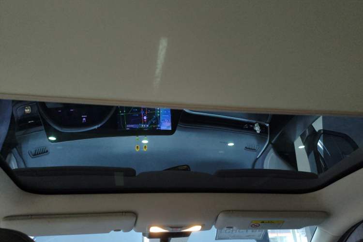 Used Venucia V DD-i 2023 110 km iE Version