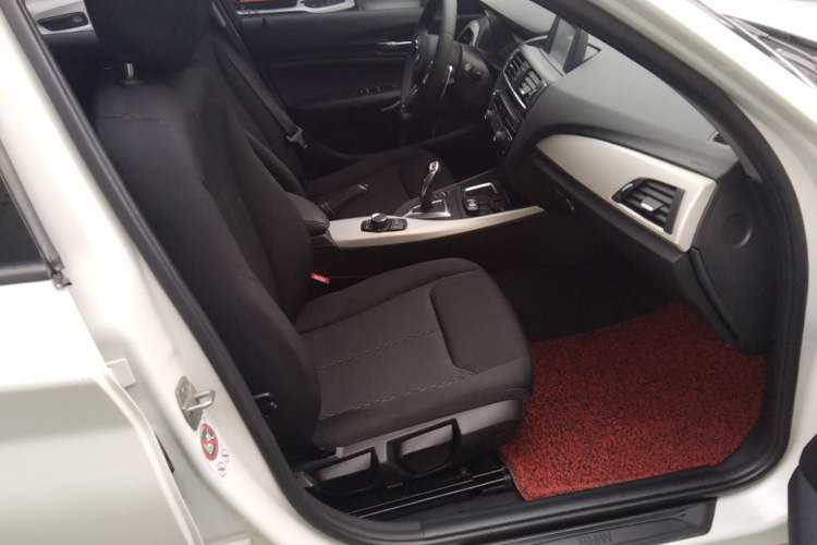 Used BMW 1 Series 2016 118i Leading Model