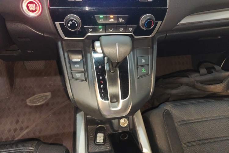 Used Honda CR-V 2017 240TURBO CVT 2WD Urban Edition
