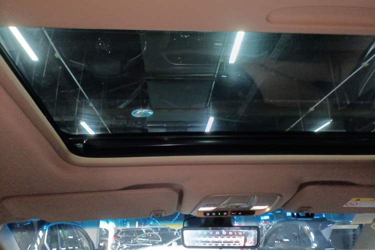 Used Buick GL8 2021 ES Land Cruiser 653T Luxury Edition
