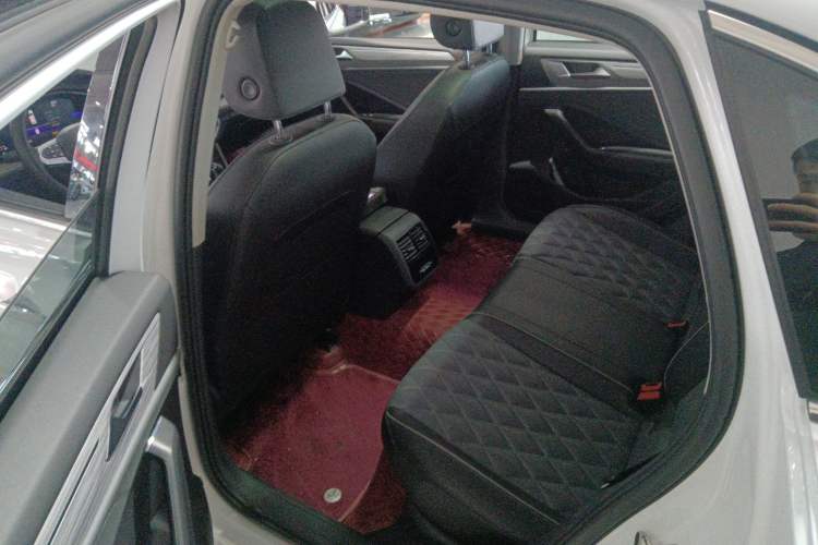 Used Volkswagen Sagitar 2023 300TSI DSG Excellence Edition
